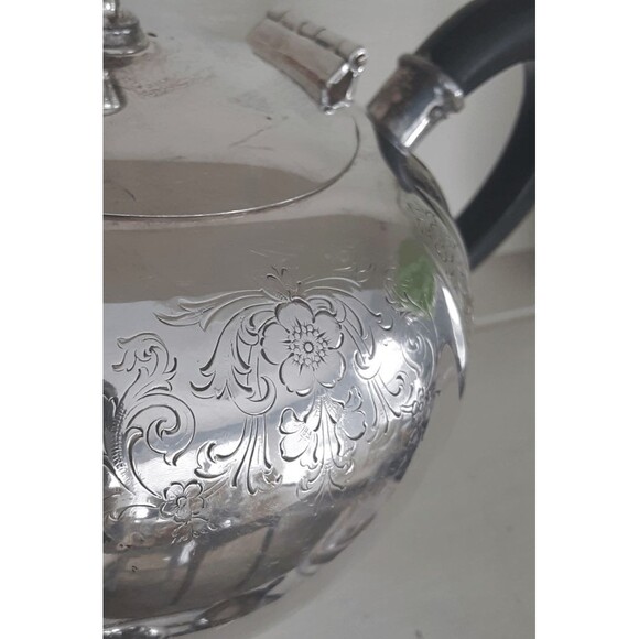Rare vintage Wm Rogers Gainsborough silverplate teapot black handle 5X10 - Picture 2 of 4